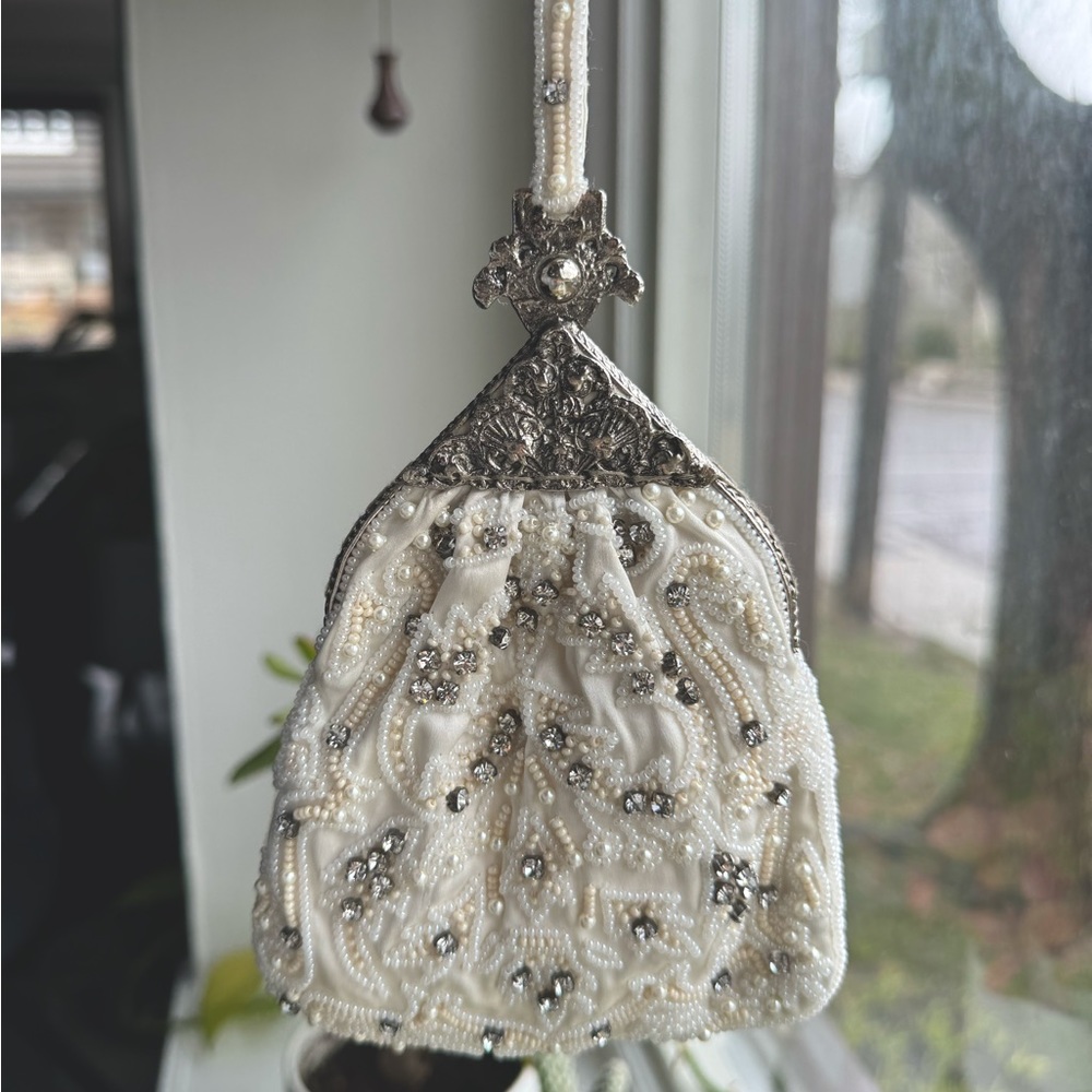 Moyna Hand beaded Bridal Bag